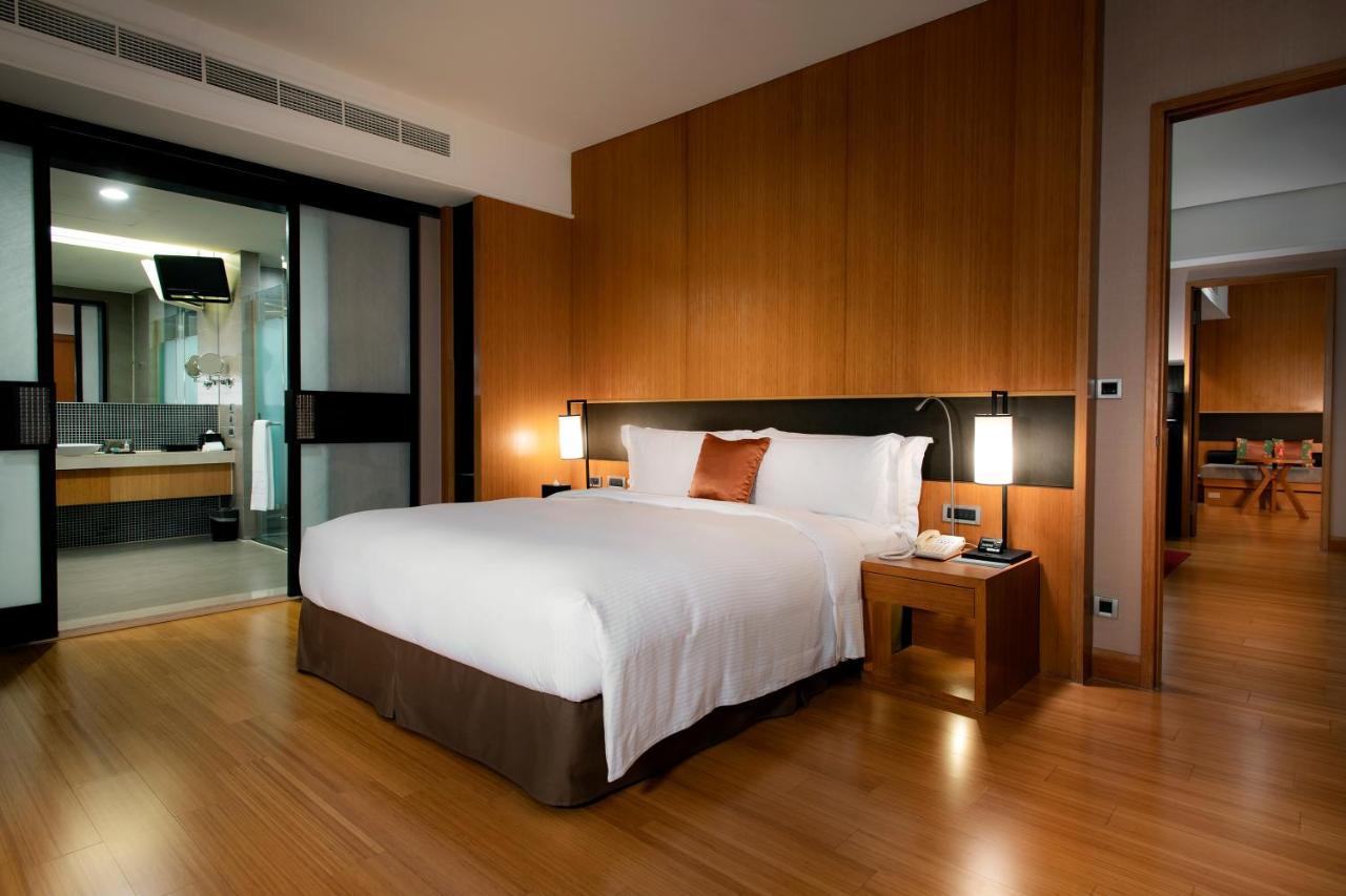 ซิลค์ เพลซ อี้หลาน โฮเทล Hotel Yilan ภายนอก รูปภาพ