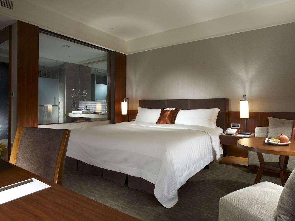 ซิลค์ เพลซ อี้หลาน โฮเทล Hotel Yilan ภายนอก รูปภาพ