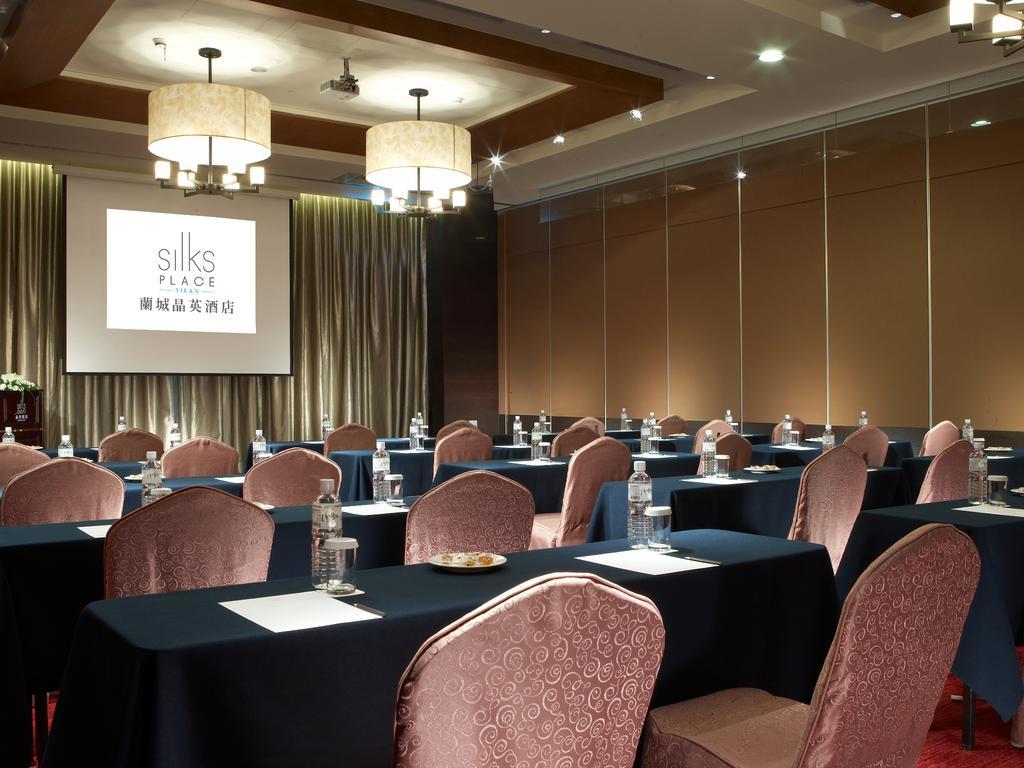 ซิลค์ เพลซ อี้หลาน โฮเทล Hotel Yilan ภายนอก รูปภาพ