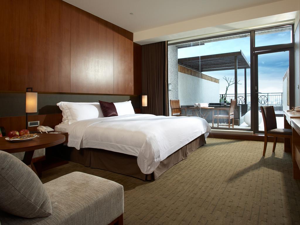 ซิลค์ เพลซ อี้หลาน โฮเทล Hotel Yilan ภายนอก รูปภาพ
