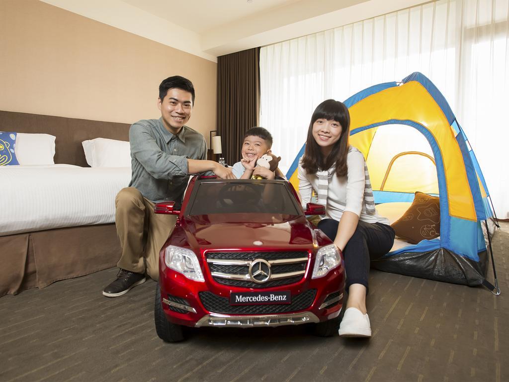 ซิลค์ เพลซ อี้หลาน โฮเทล Hotel Yilan ภายนอก รูปภาพ