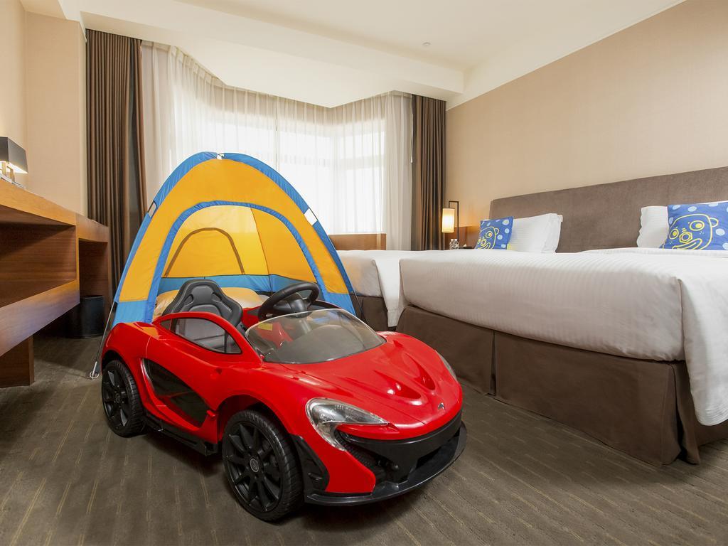 ซิลค์ เพลซ อี้หลาน โฮเทล Hotel Yilan ภายนอก รูปภาพ